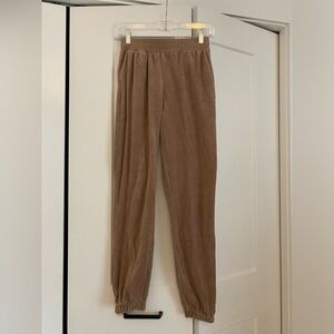 Tilly’s sweatpants